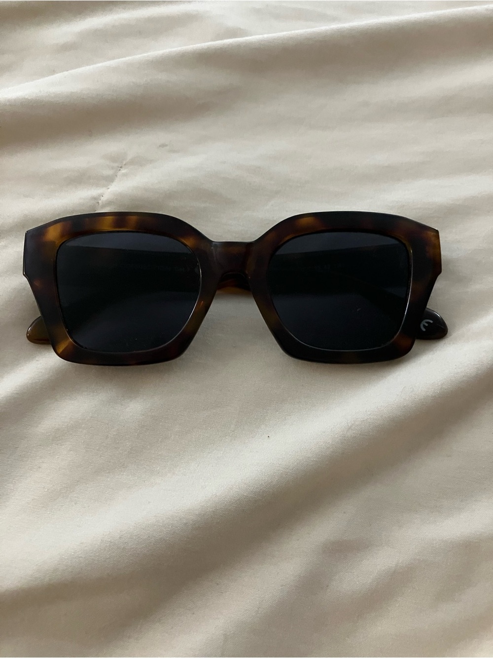 French Connection Women's Sunglasses Tortoise Shell Square Frame DG1022 TRT